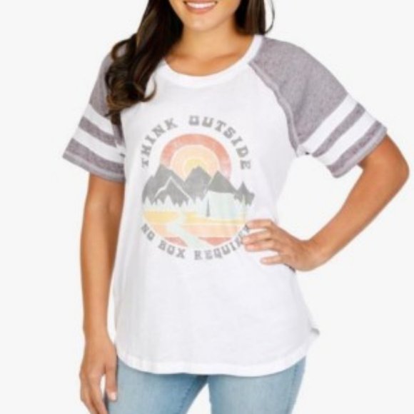 Joei & i Women's Sunset Graphic Short Sleeve Top  White.Grey NEW - Picture 1 of 5